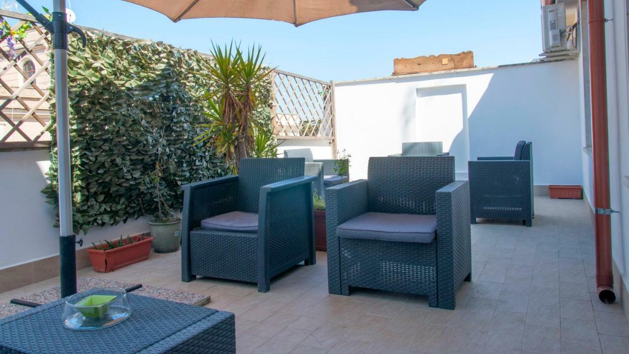 Rome Apartment With Terrace Autonomous Exterior foto