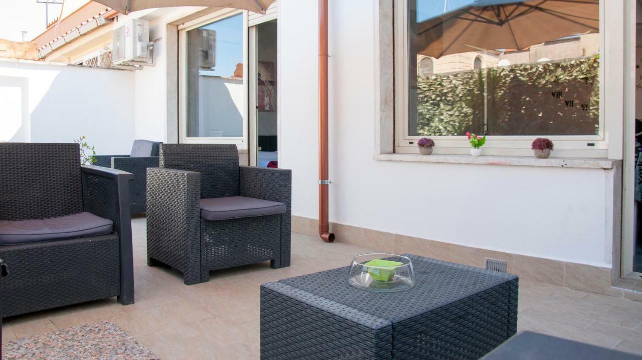 Rome Apartment With Terrace Autonomous Exterior foto
